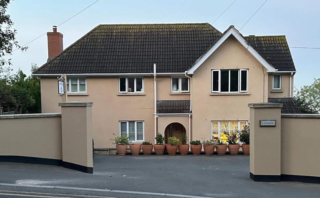Glastonbury Vista Exterior photo